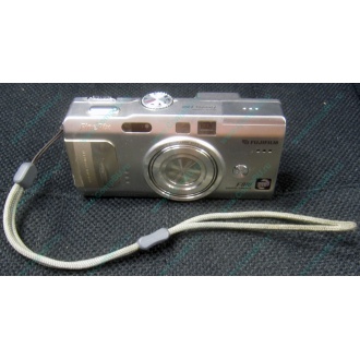 Фотоаппарат Fujifilm FinePix F810 (без зарядного устройства) - Сочи